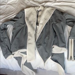 Lululemon Long Sleeve Sherpa Wrap